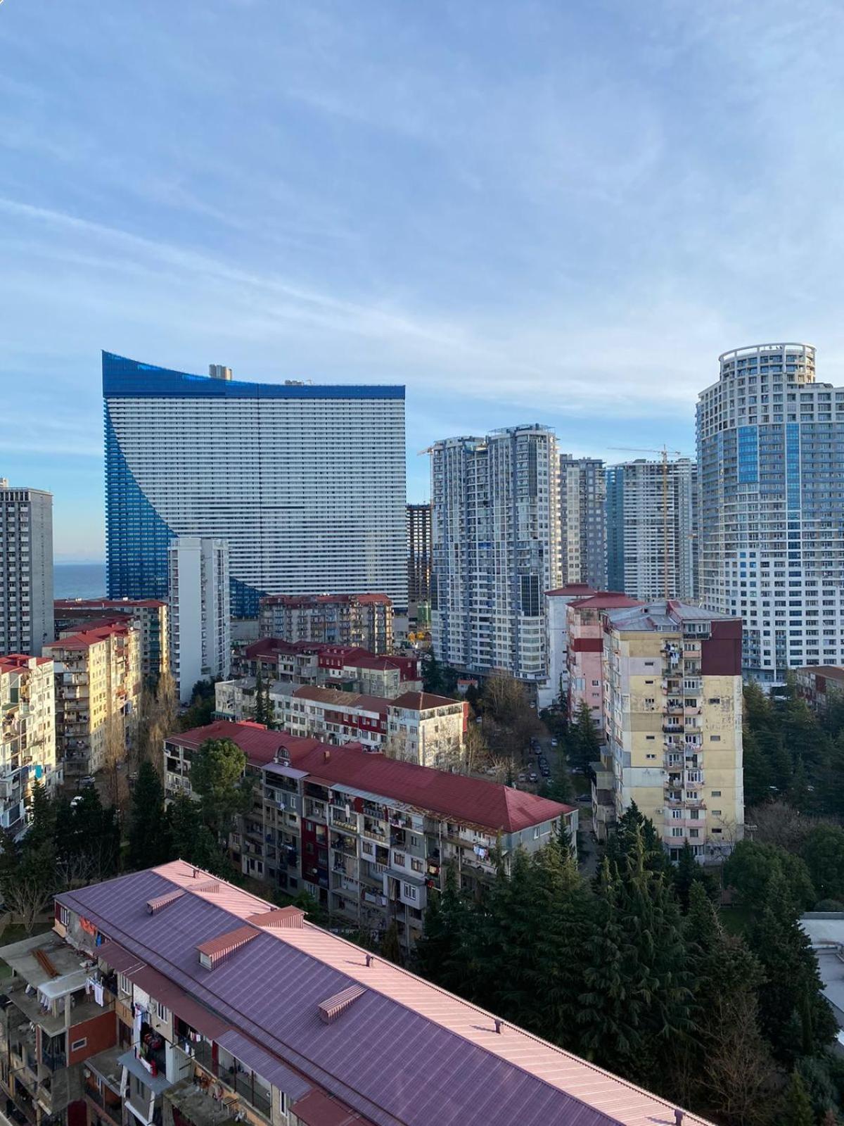 Mindia'S Two Bedroom Apartment Батуми Экстерьер фото